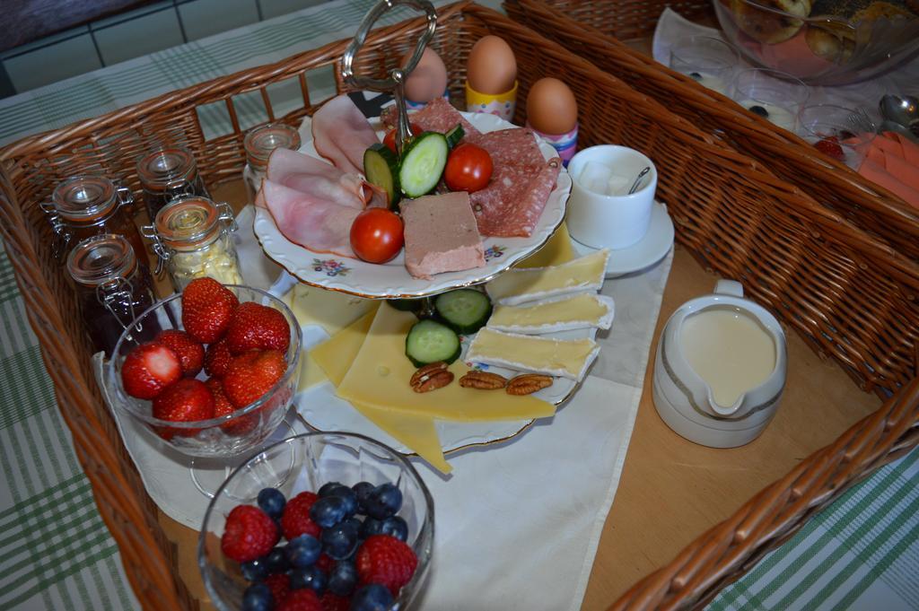 Chateau Holtum Hotel Born Buitenkant foto