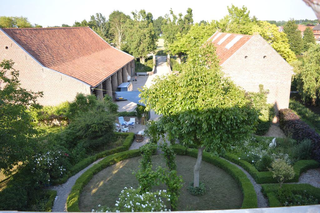 Chateau Holtum Hotel Born Buitenkant foto