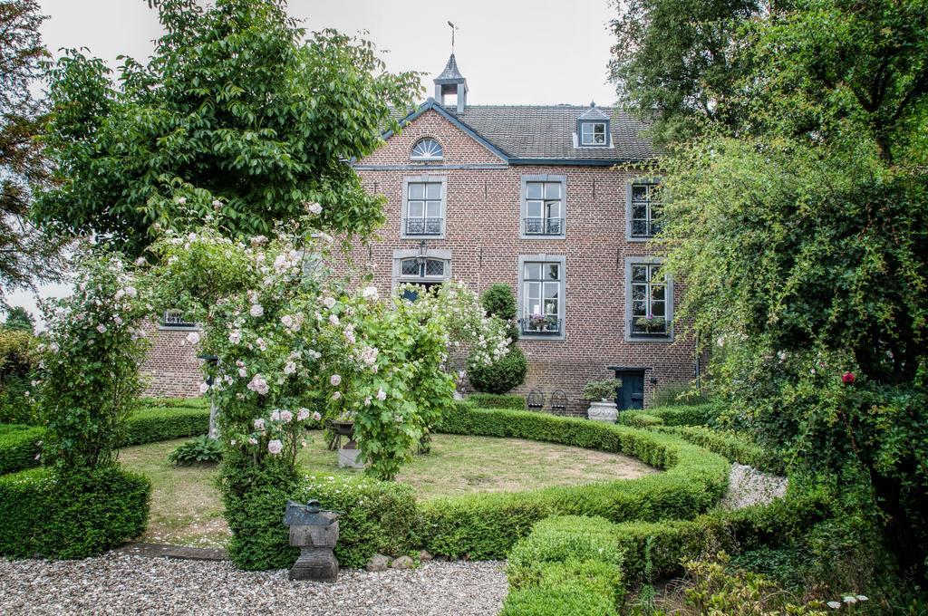 Chateau Holtum Hotel Born Buitenkant foto